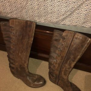 Carlos Santana cute boots like new 9.5m.  Really comfortable generous in calf!